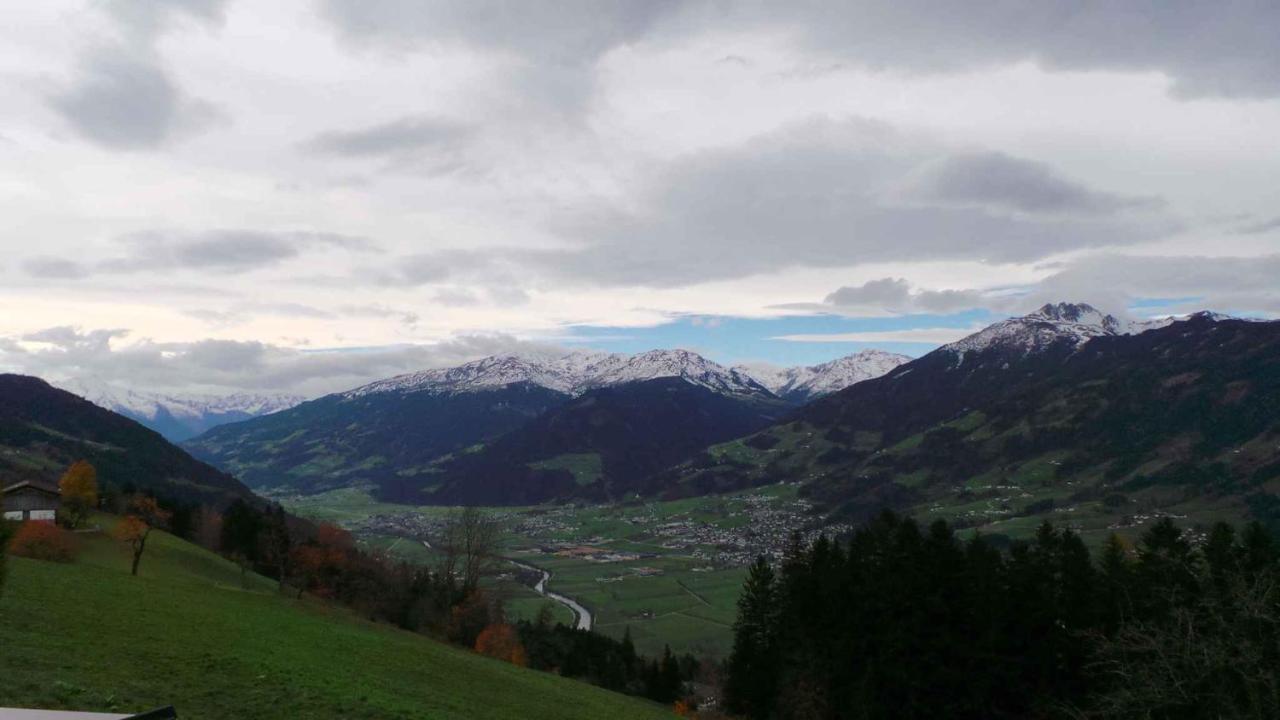 Grosshartberg Apartments In Bruck Am Ziller/Zillertal 857 מראה חיצוני תמונה